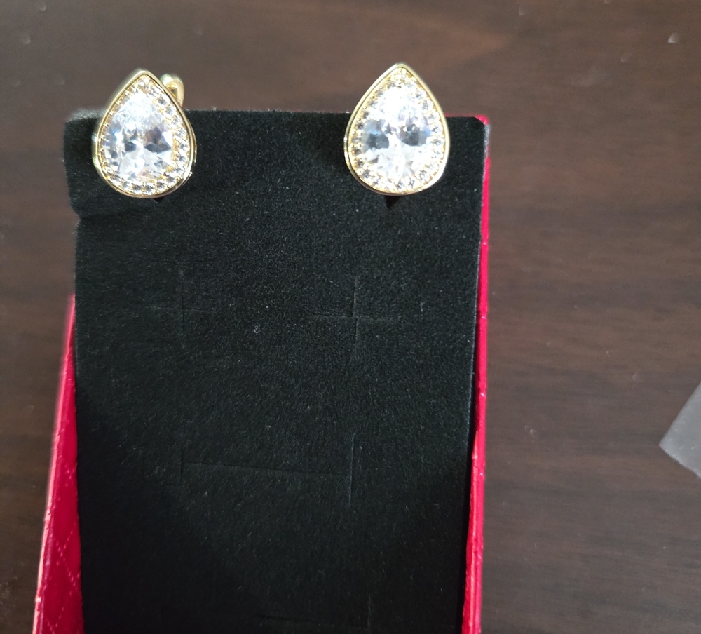 Elegant 14k Gold Plated Teardrop Earrings
